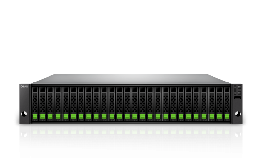 Serwer rackowy w centrum danych